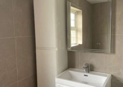 aj contracts ni facebook gallery 286(2)